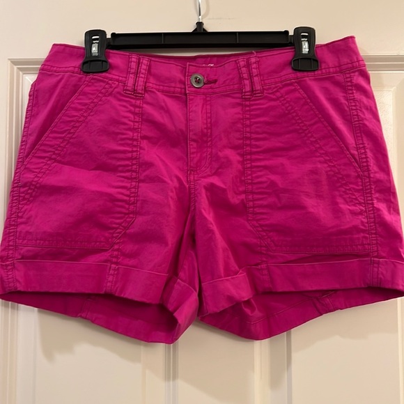 a.n.a Pants - Ana ladies shorts.
